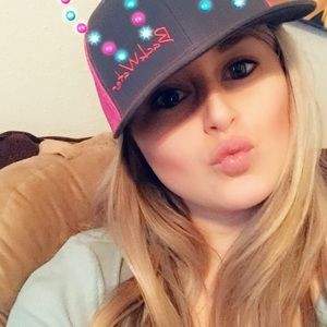 Meet your Posher, Brandy